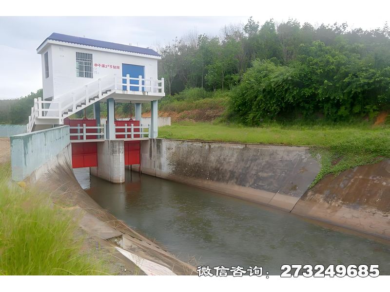 托里县河套泵站闸门