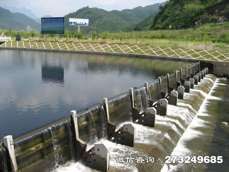 长武县湖泊景观钢坝